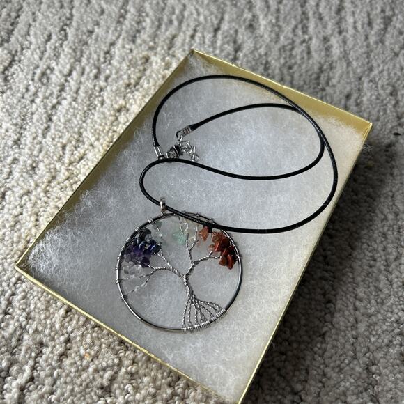 Hand Wired Tree Of Life Pendant Necklace Women’s Natural Different Colors - Picture 6 of 6